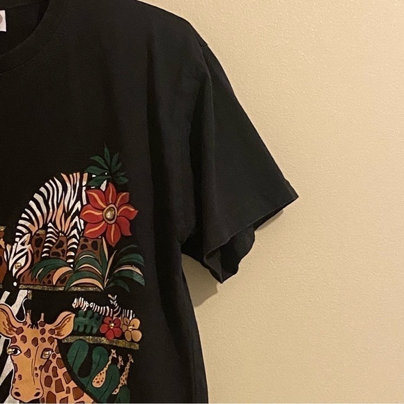Vintage Women’s Animal Theme Pattern Short Sleeves Crew Neck T-shirt Black M - Picture 2 of 10